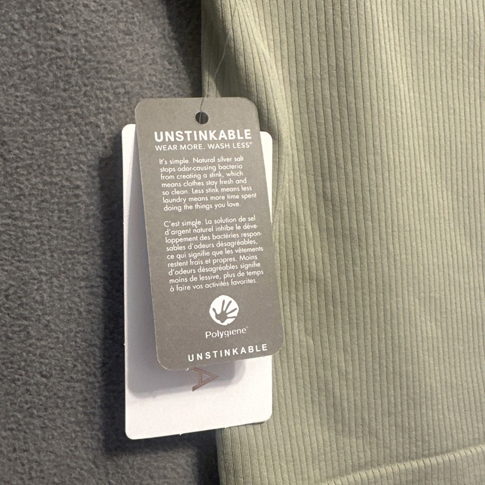 NWT Athleta Renew Seamless Muscle Tank Womens Size Medium Sage Green - Picture 5 of 7